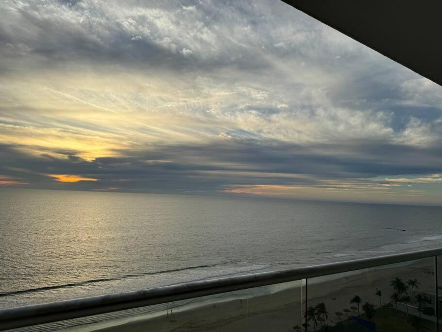 Apartament Departamento De Lujo Vista Al Mar Piso 15 Mazatlán Zewnętrze zdjęcie